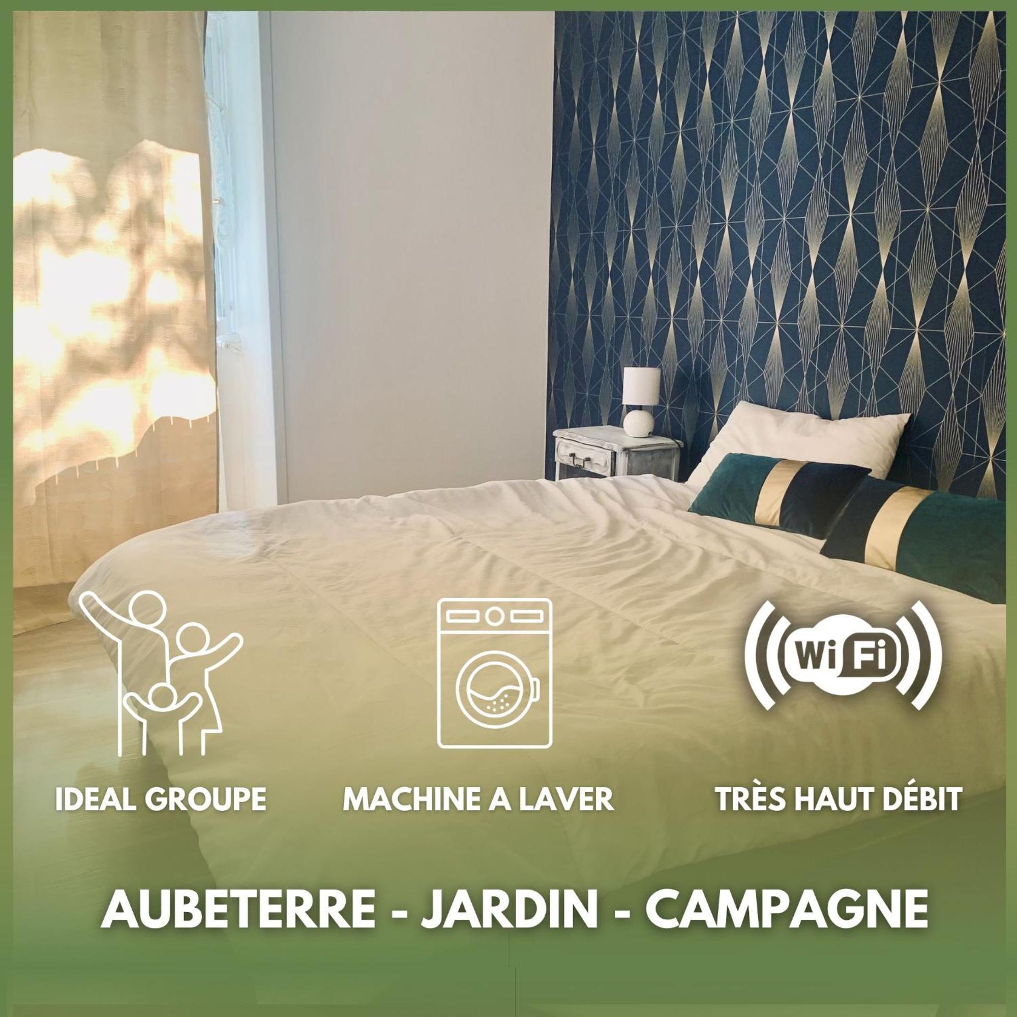 Maison 2 Chambres- Grand Jardin-Wifi - Au Coeur Du Village Aubeterre -Visites- Conciergerie J&N Екстер'єр фото